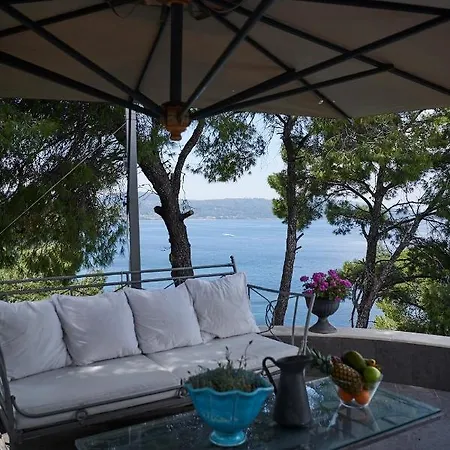 Halkidiki Luxury Villas * Палиури